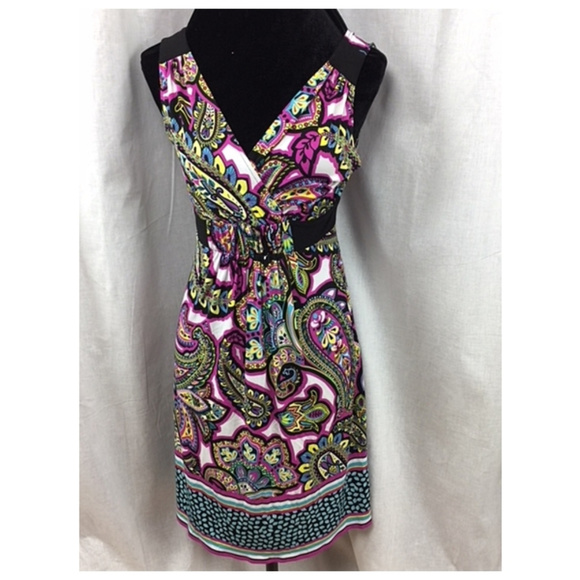 London Times Dresses & Skirts - Sleeveless Mock Wrap V-Neck Fitted Sheath Dress 8